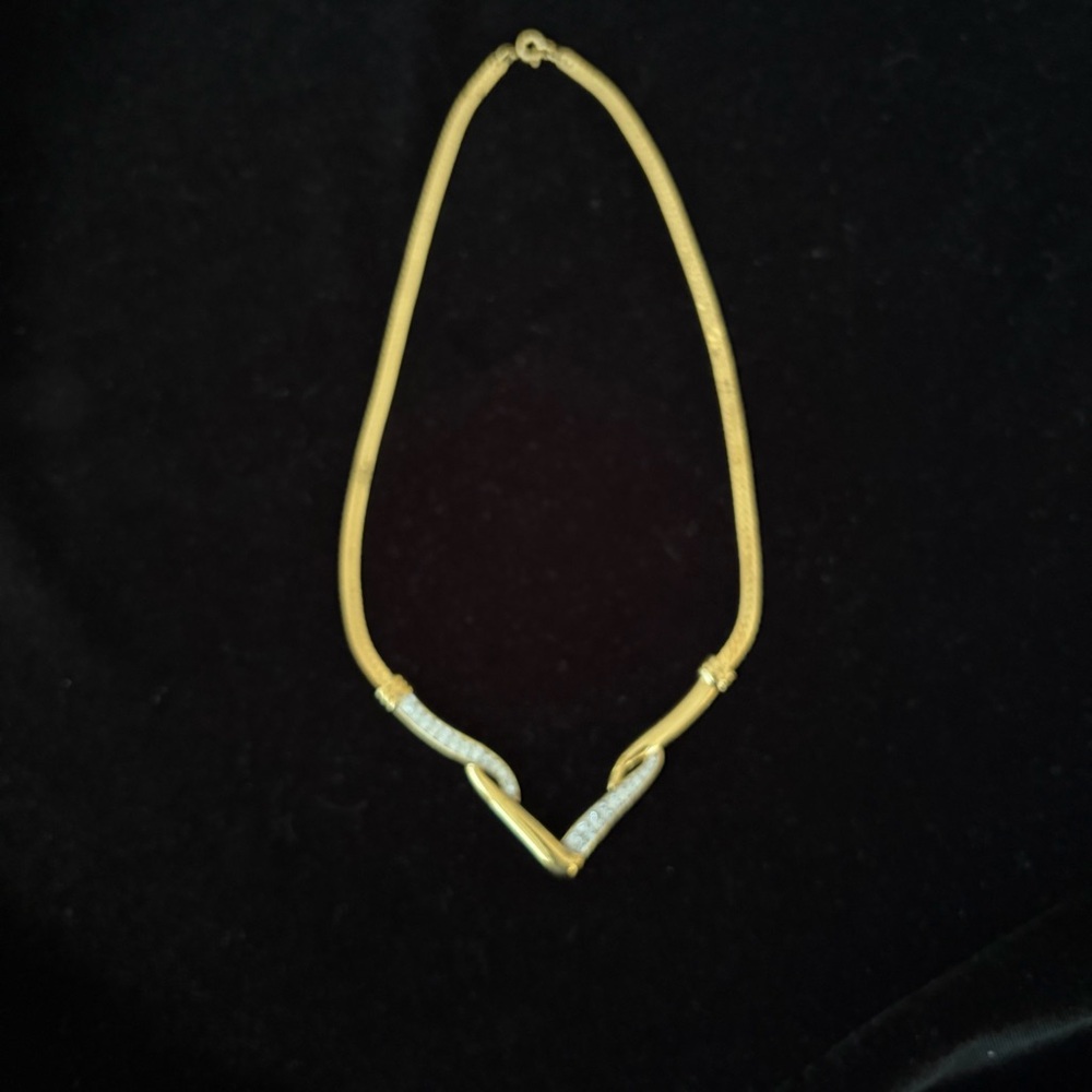 Elegant Gold and Silver Necklace